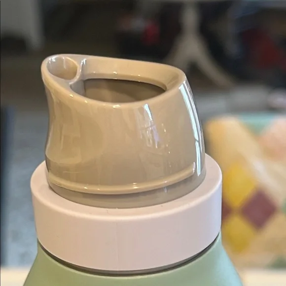 Owala 24oz Free Sip Twist Stainless Steel Water Bottle - Picture 6 of 14